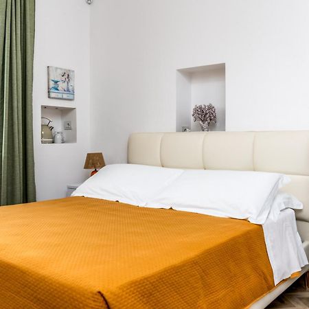 Relais Il Trullo Della Rupe Hotel Ostuni Luaran gambar