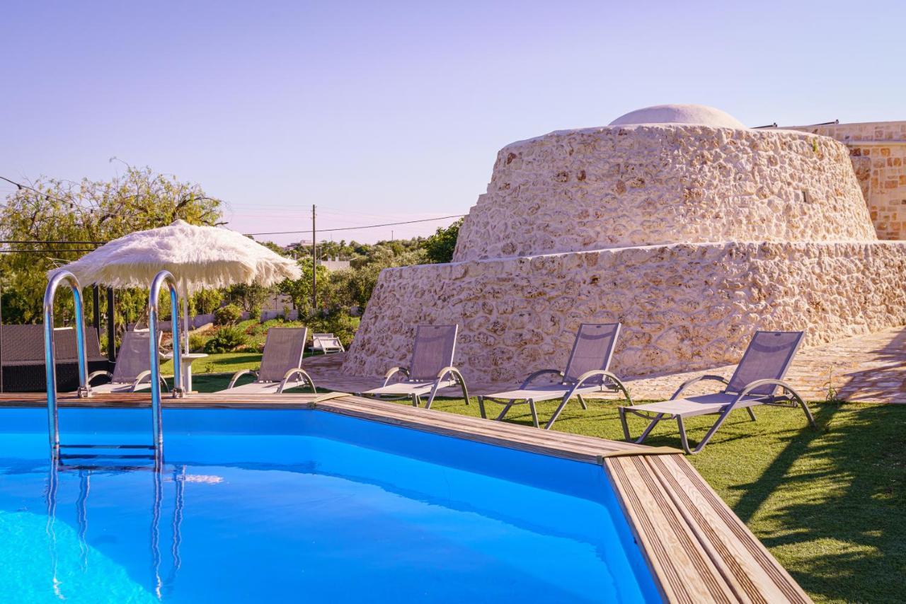 Relais Il Trullo Della Rupe Hotel Ostuni Luaran gambar